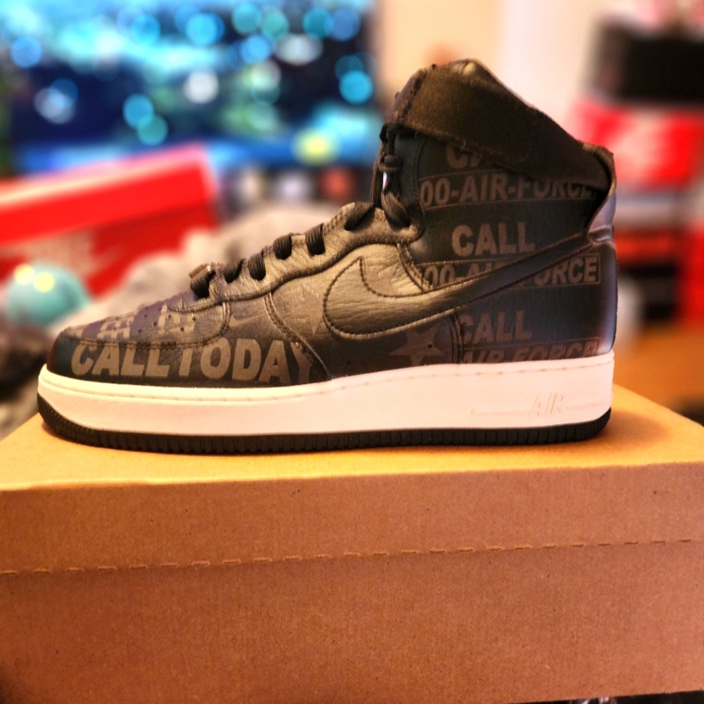 Nike Air Force 1 *Toll Free*
